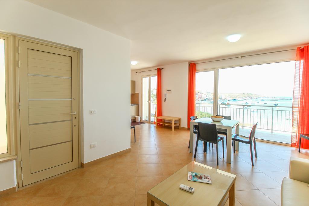 Family Suite Porto Vecchio Λαμπεντούζα Εξωτερικό φωτογραφία